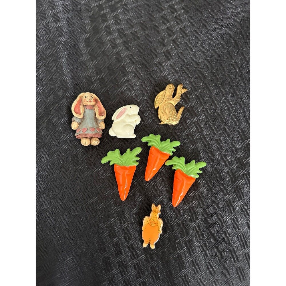 Vintage Easter Bunny Rabbit Pin Lot Carrots Country Folk Art Resin Metal Pins